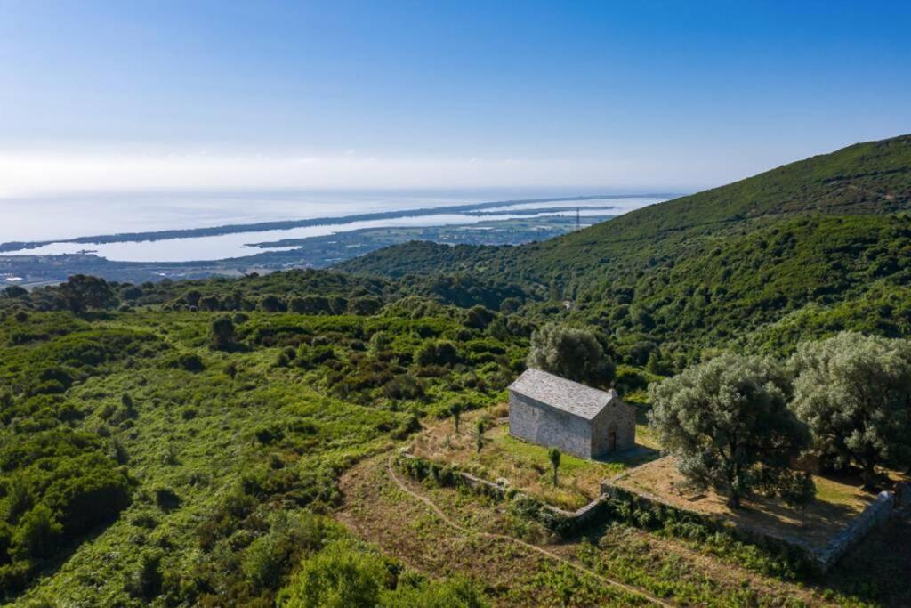 Appartement Neuf Entre Mer Et Montagne. Furiani Exteriör bild